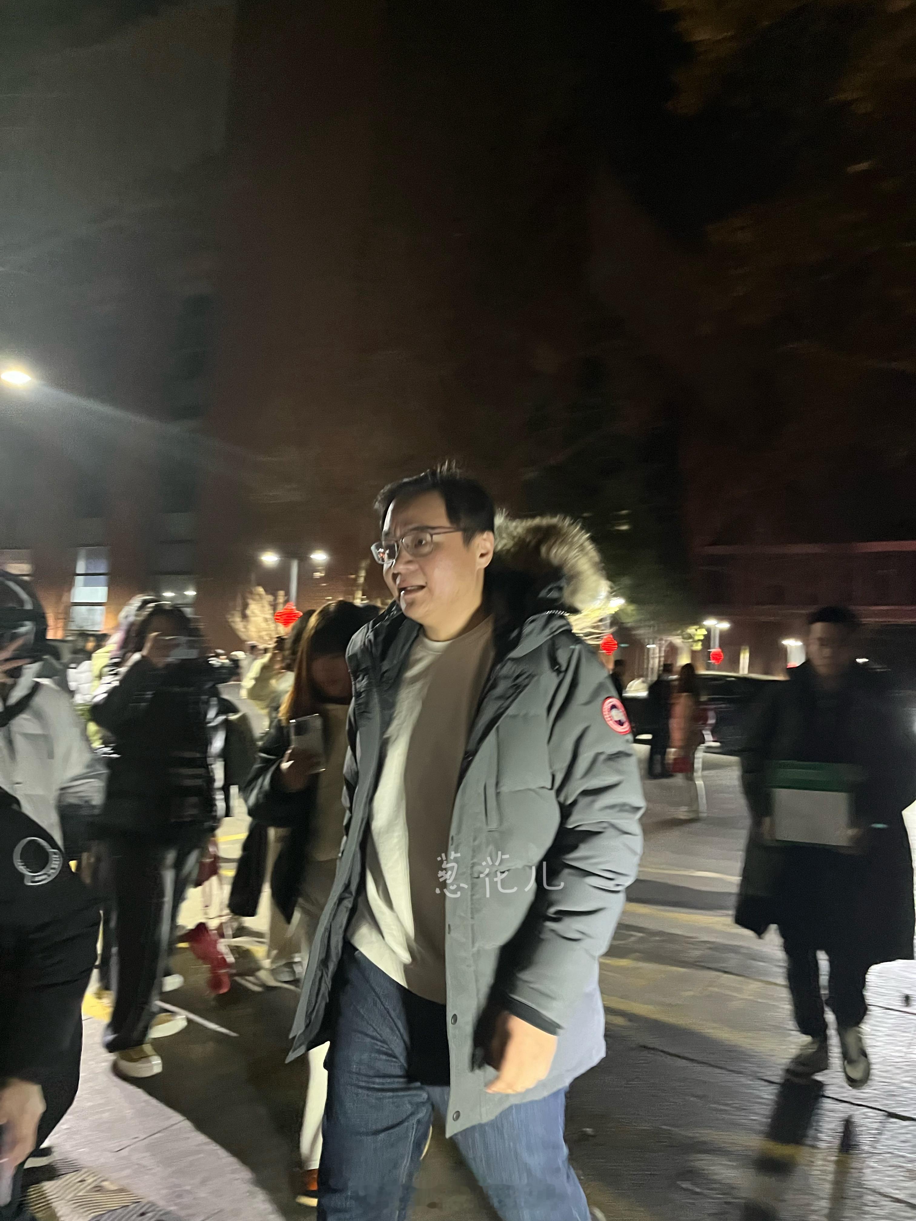 搭档不一个节奏是好取了趟支架回来又赶上了😌辛苦啦你们💐 