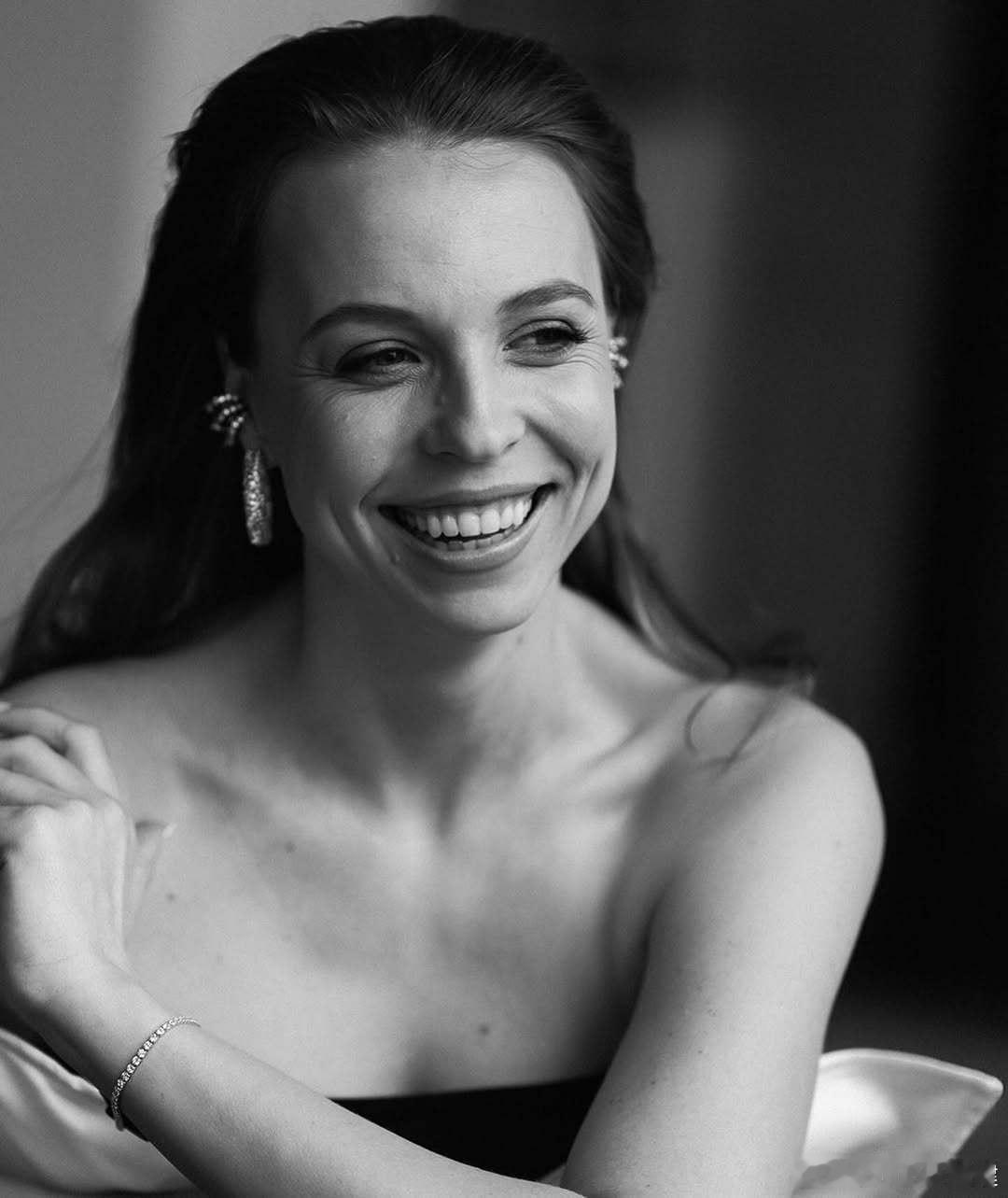 康塔维特好美！你们还记得她吗？最高排名是？热点现场