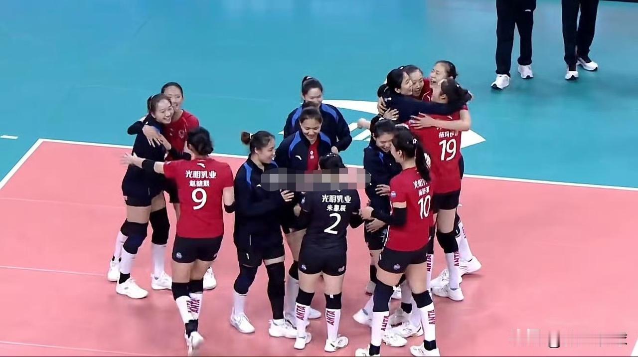 【上海女排逆转山东夺A级常规赛冠军】

今天晚上北京时间20：00，2025-2