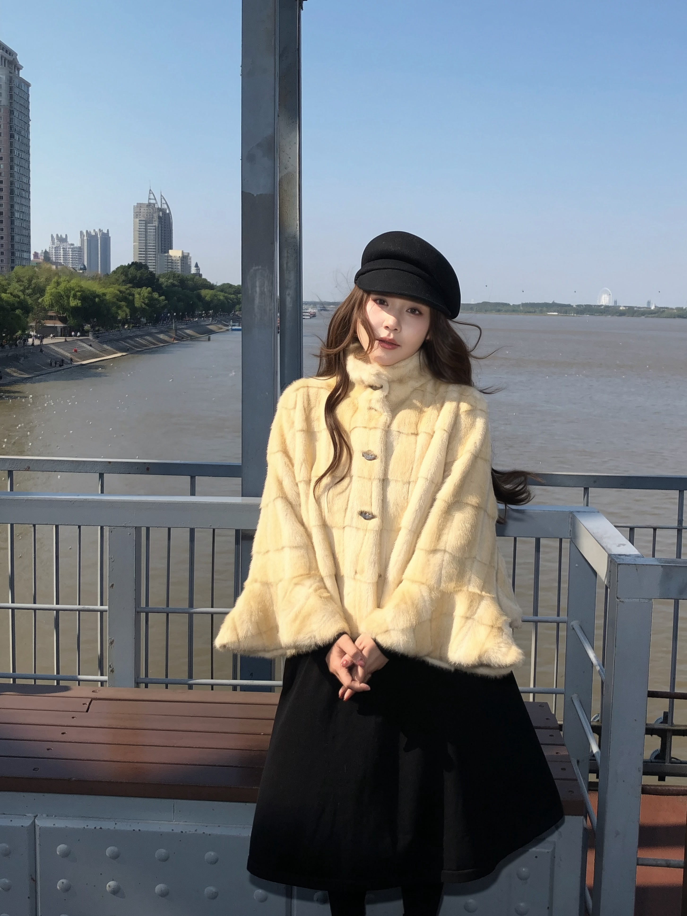 zpz里一👭～拒绝动物牺牲～18图的诚意，完美对标米黄彩貂～她在水貂里的地位也