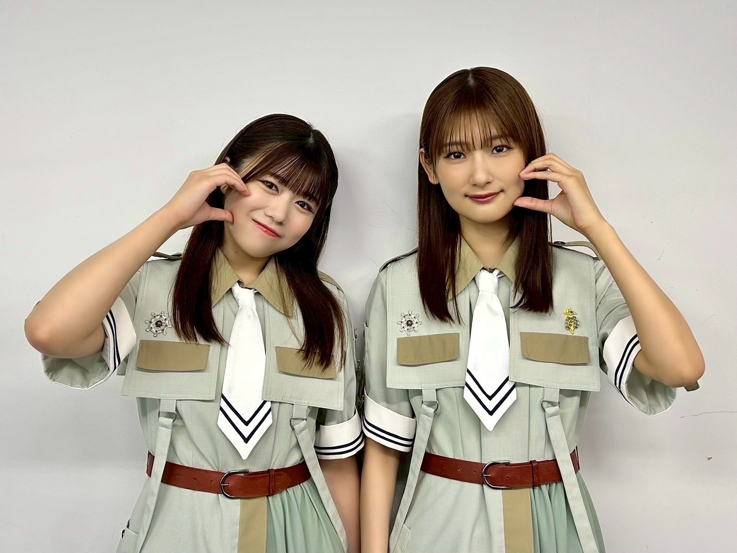 井上梨名武元唯衣　スポーツ報知 ​​​