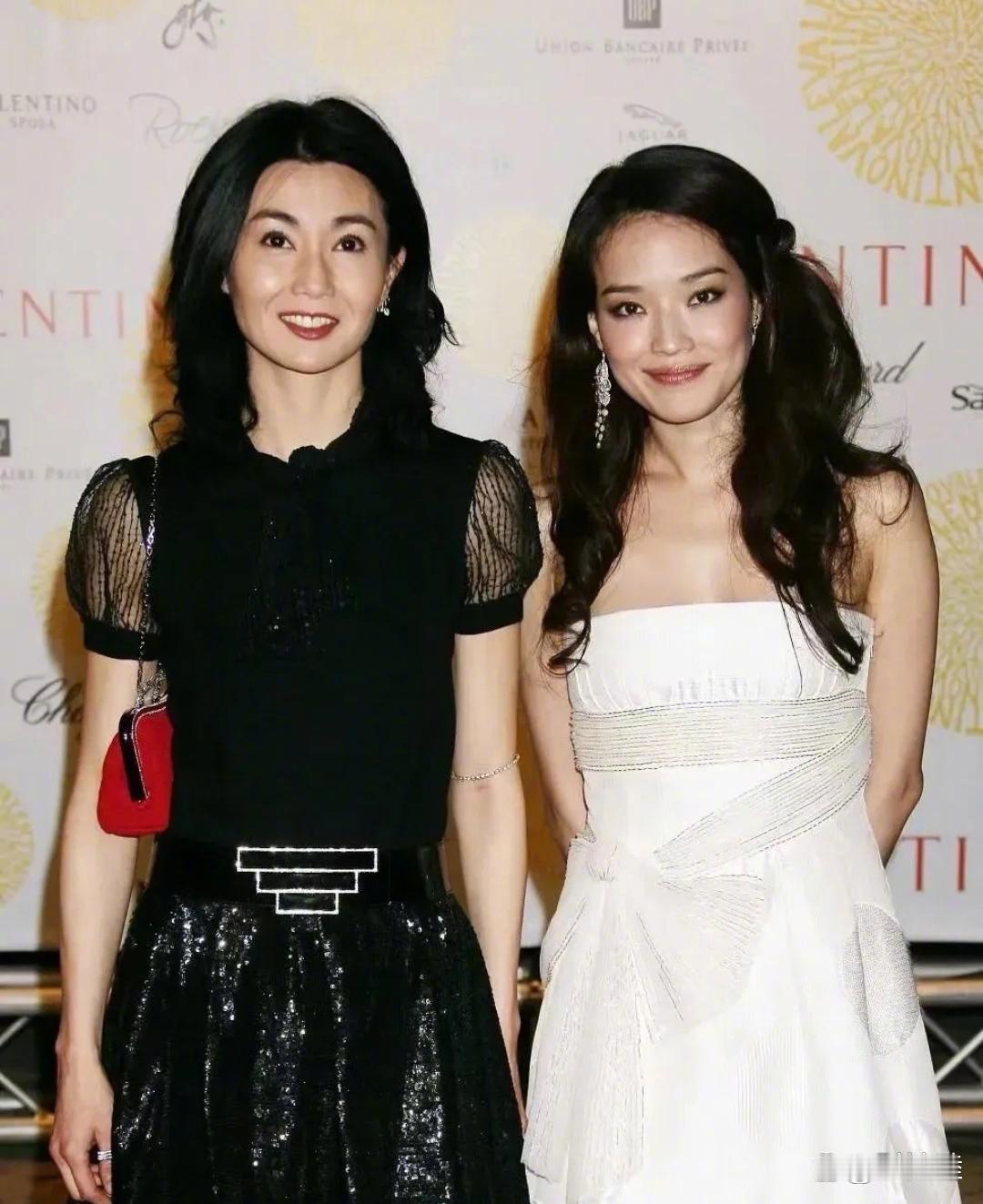 迪丽热巴 VOGUE 对比一下vogue御用过的大女主张曼玉舒淇，你觉得谁的表现