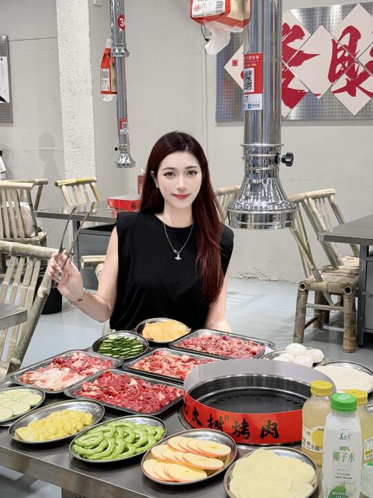 吃上火爆粤圈的鲜切烤肉了🔥解锁新吃法✔️