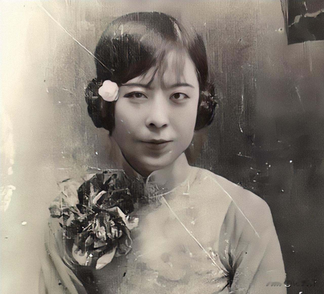 1973年，年过七旬的于凤至，买下了国外一片荒凉的绿地，每平50美金，大家都对她