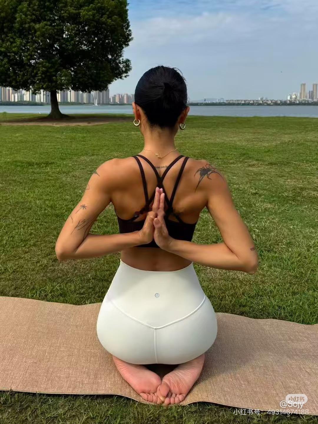 lululemon被平替偷家了其实真正的“平替”应该是不存在的，就好像世界上不会