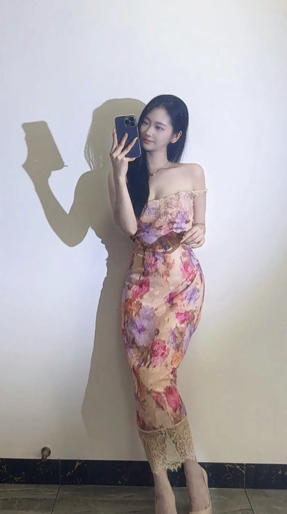 碎花裙确实好看 但Polo衫不一定深情