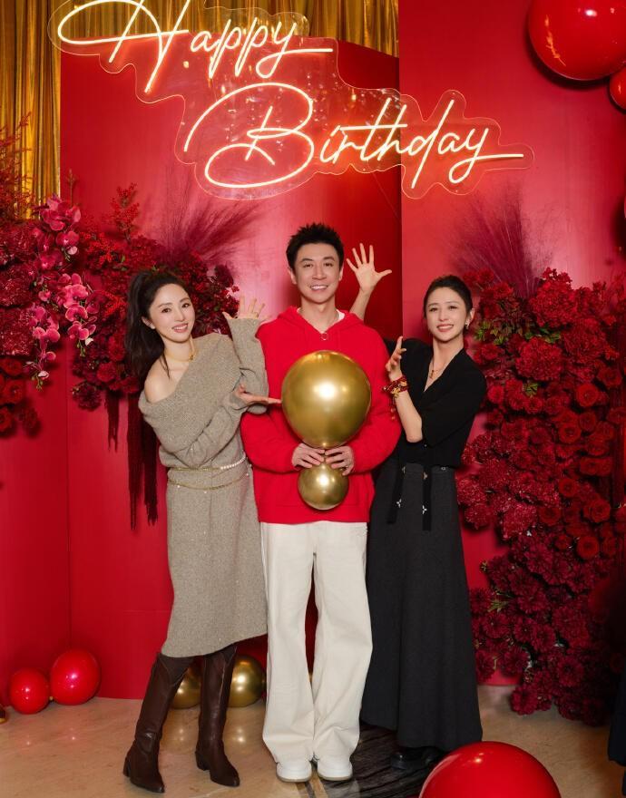 顶级球星的陨落，从不分年龄！
看看这些数据吧，铁证如山！
顶薪、核心、球队门面。