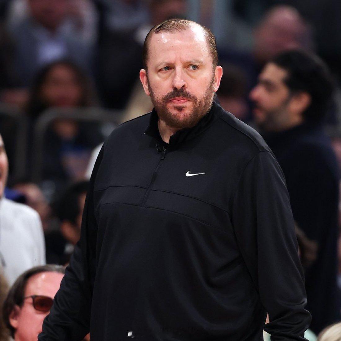 汤姆·锡伯杜表示他愿意再次执教。“我热爱这项运动。显然，我正在为下一个机会做准备