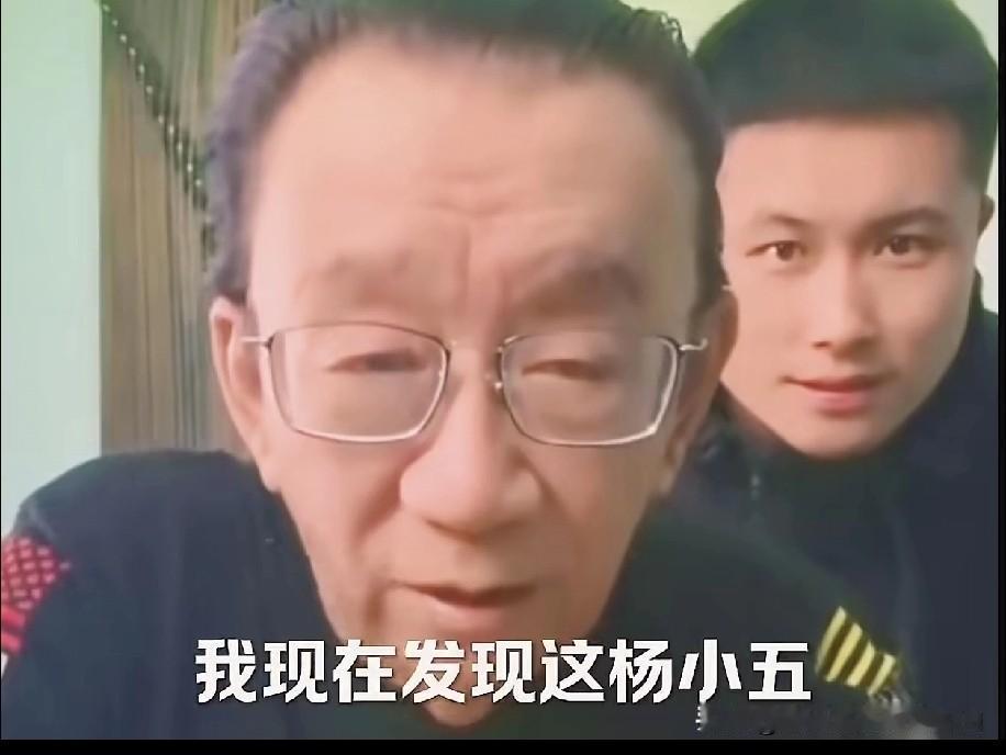 我不是老狐狸！没给五弟下套！侯耀华直言看透圈内套路！吐槽杨议拜师流程堪比选总统，