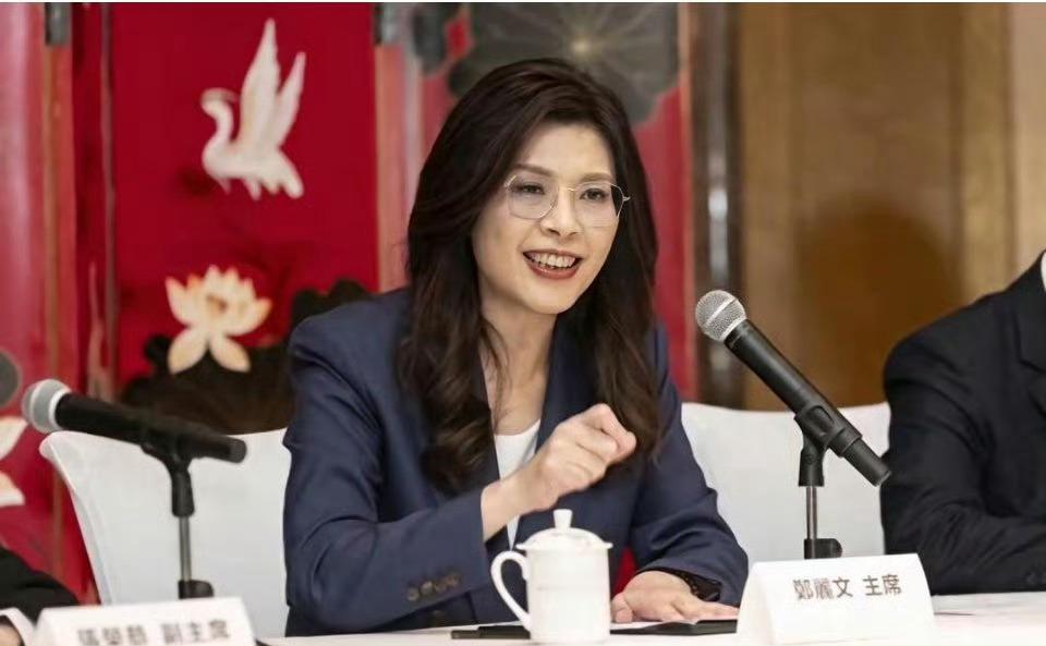 郑丽文喊话张凌赫来台湾 张凌赫或成两岸和平大使？！国民党主席郑丽文日前受访称，此