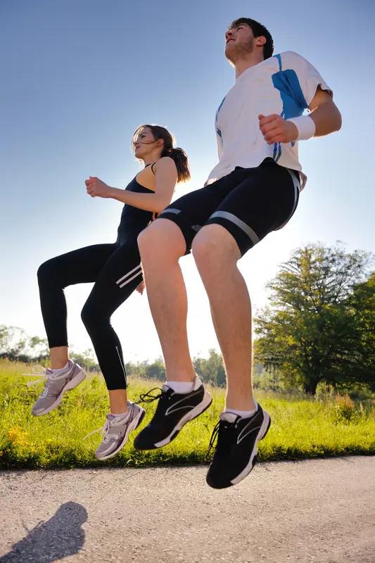 每天运动多久才算合格的锻炼? 每天运动多久算合格锻炼，其实得看运动类型。像有氧运