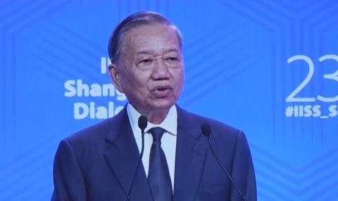 越南承诺封堵中国商品转口美国！一边拿中国原料一边迎合美方，该如何应对？

当地时