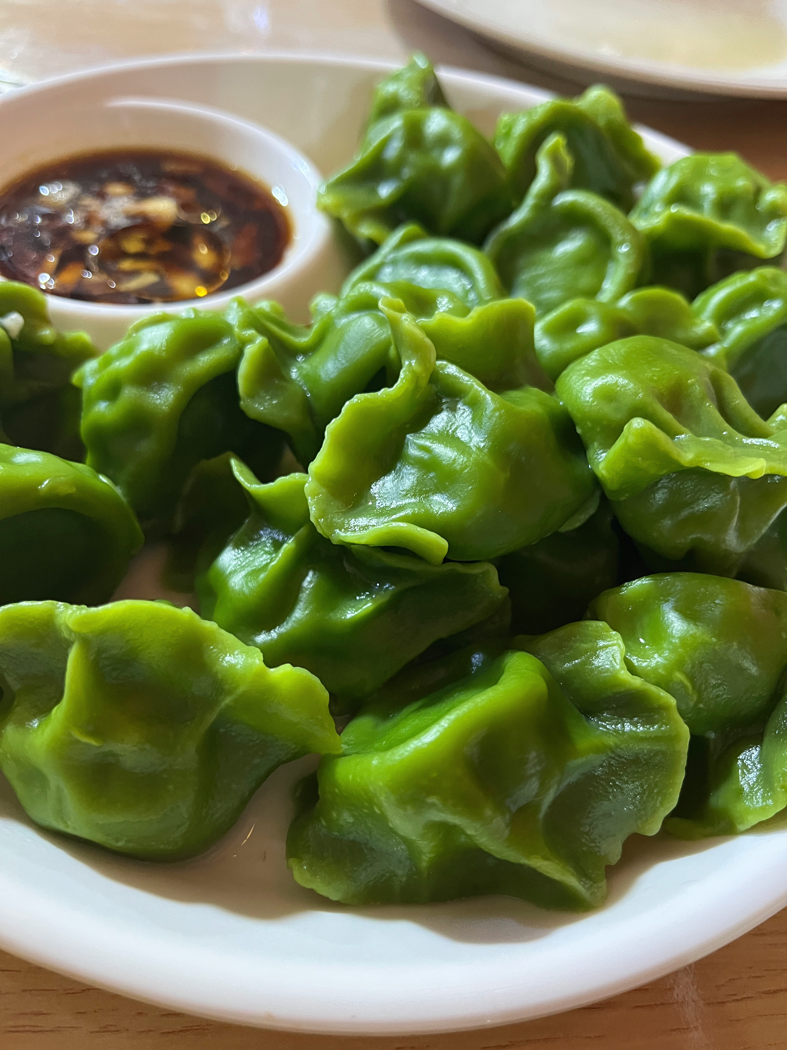 绿色的鲅鱼饺子～🤓 ​​​