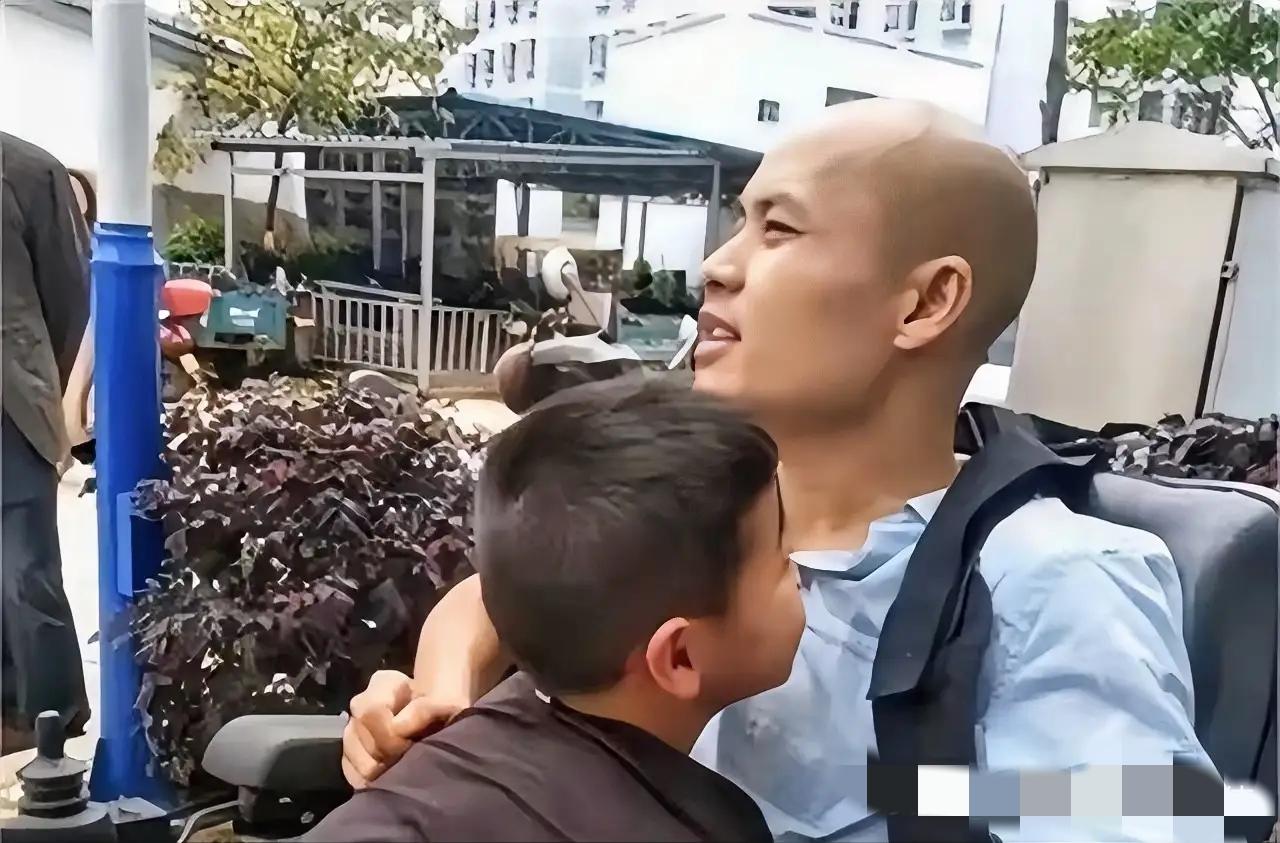 泪目！云南文山1男子，因生意失败被妻子抛弃。3年后，他东山再起，谁料，却因意外导