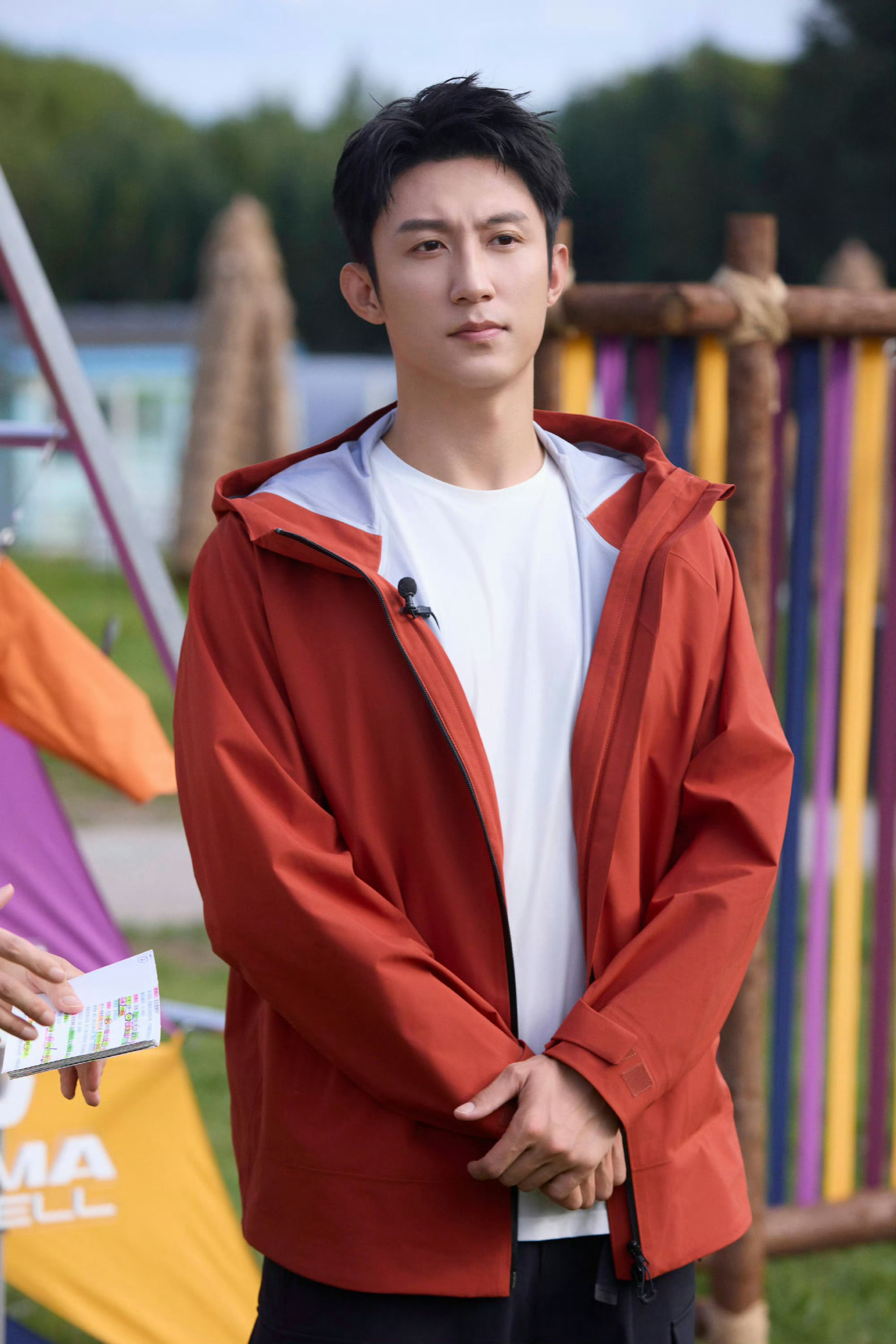 老公今天穿的这个红色好好看 然后他说香芋紫男生穿也好看[流鼻血]老公你确定吗 这