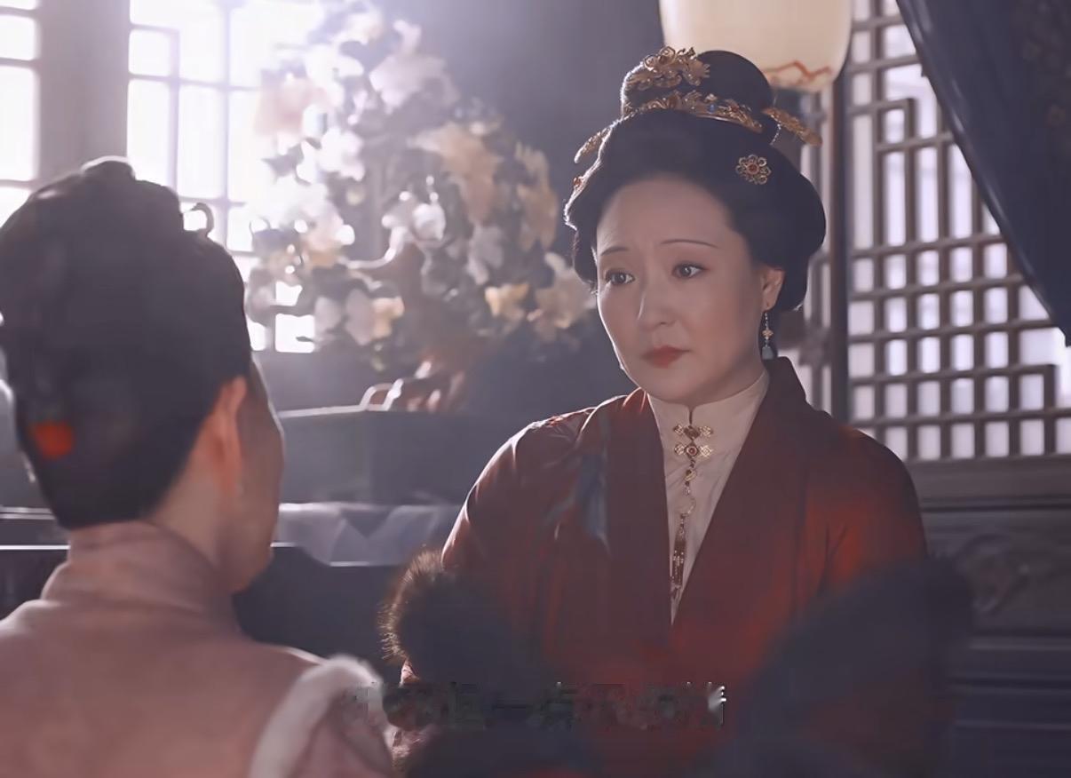 九皋妈妈和大太太吐槽自己儿子，句句说的都是大太太想说的。每一句都扎在了大太太心里