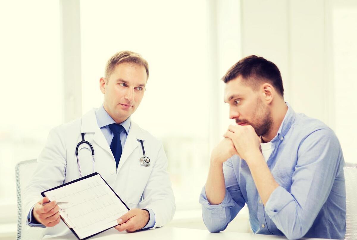 前列腺增生，非药物治疗方法有哪些？

1、要多喝水：有人因为排尿困难而不敢喝水，