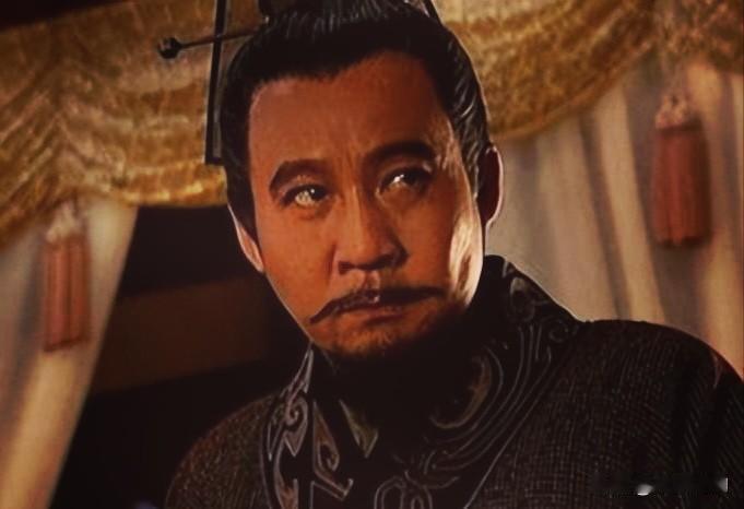 汉武帝征和三年（前 90 年），李广利奉命出征匈奴，刘屈氂为其饯行，私下密约，共