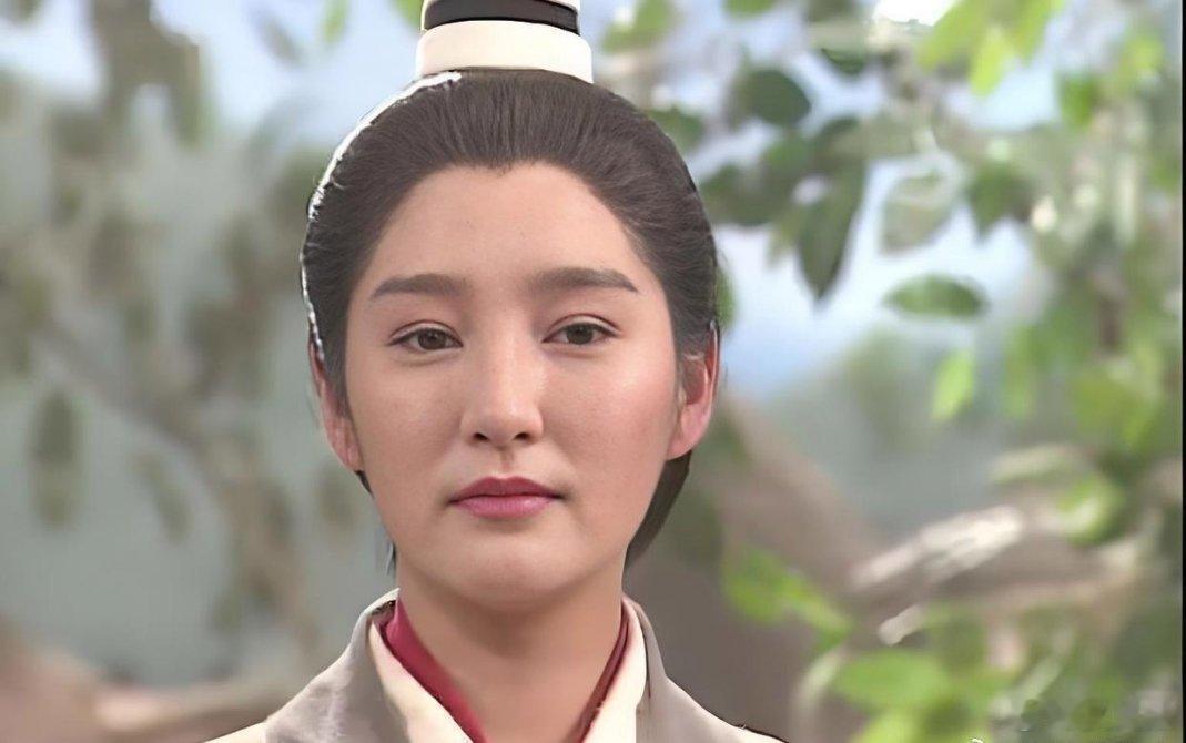 李雨桐被行拘问世间，情为何物，直教生死相许。。。这年头因爱生恨的人可真不少李雨桐