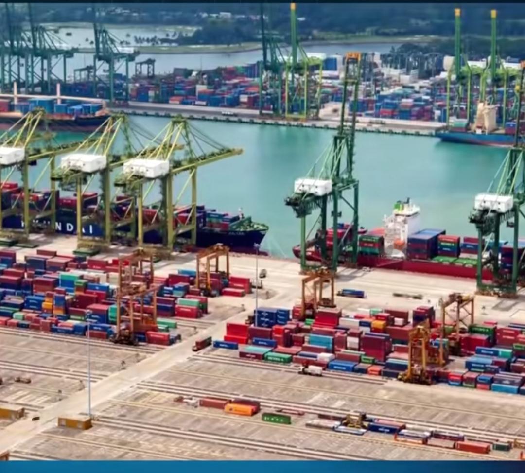 一个属于中国的世纪已到来。
   最近在网上看“纽约时报中文网站