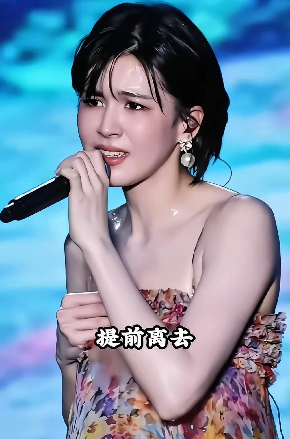 这就是所谓的香汗淋漓吗?
皮肤真好，冰肌玉骨就是形容她这样的吧，全是汗，就没人上