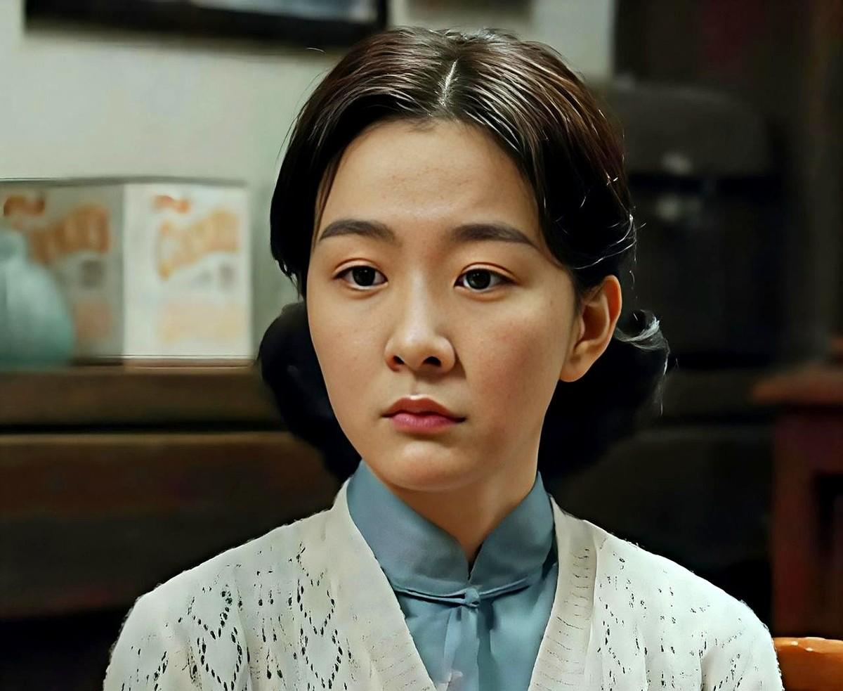 家门口就能进剧组，钱真的这么好挣？

横店一年三百个剧组，东阳人抬脚就能去当群演