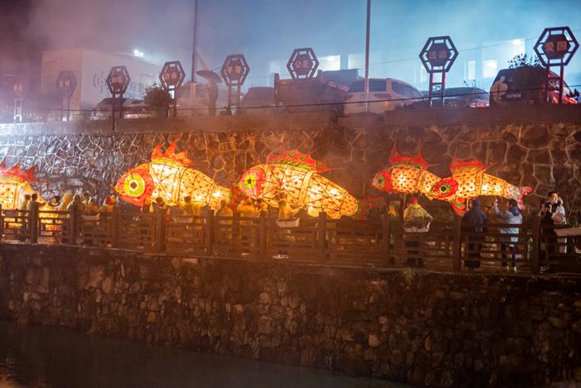 秦岭笑谈【千载鱼灯韵·青禾拾遗队探访大良鱼灯制作技艺纪实】曲阜师范大学青春三下乡