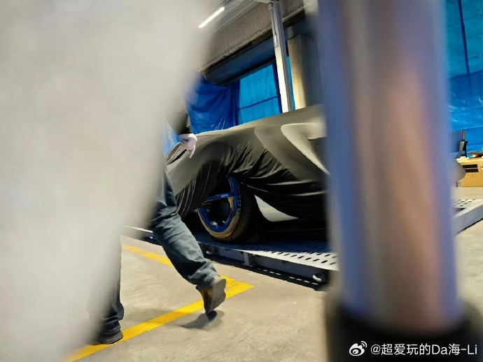 小米这是要出超跑了吗 小米汽车预告惊喜