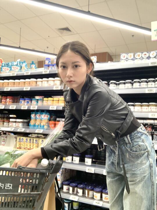 素颜と超市日🛒
