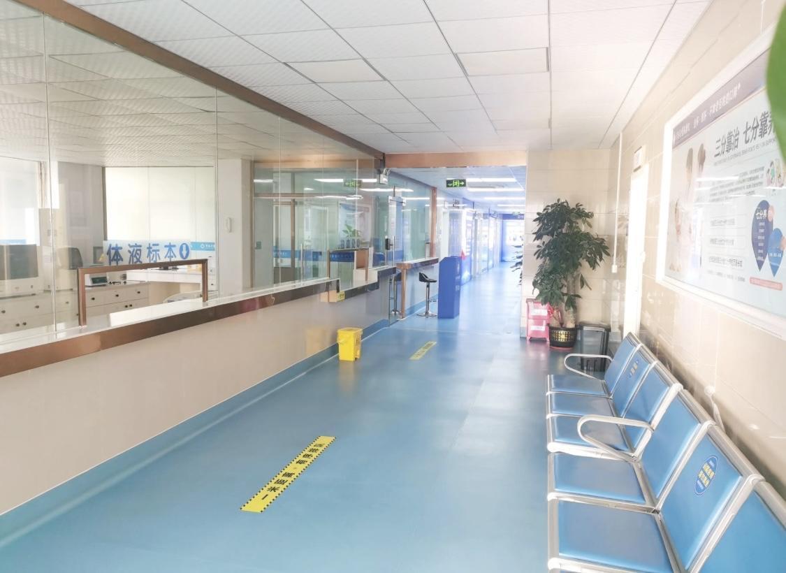 人老了才懂，孩子就是自己最硬的底牌。

18号那天，先生突发脑梗住院，我原本想着