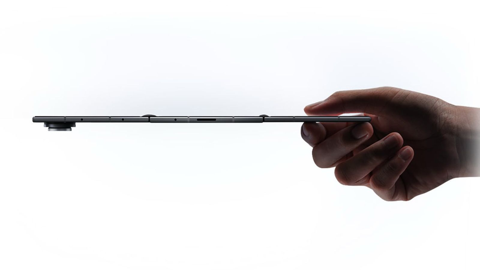 【三星将在推出仅三个月后停产 Galaxy Z TriFold】据彭博社报道，三