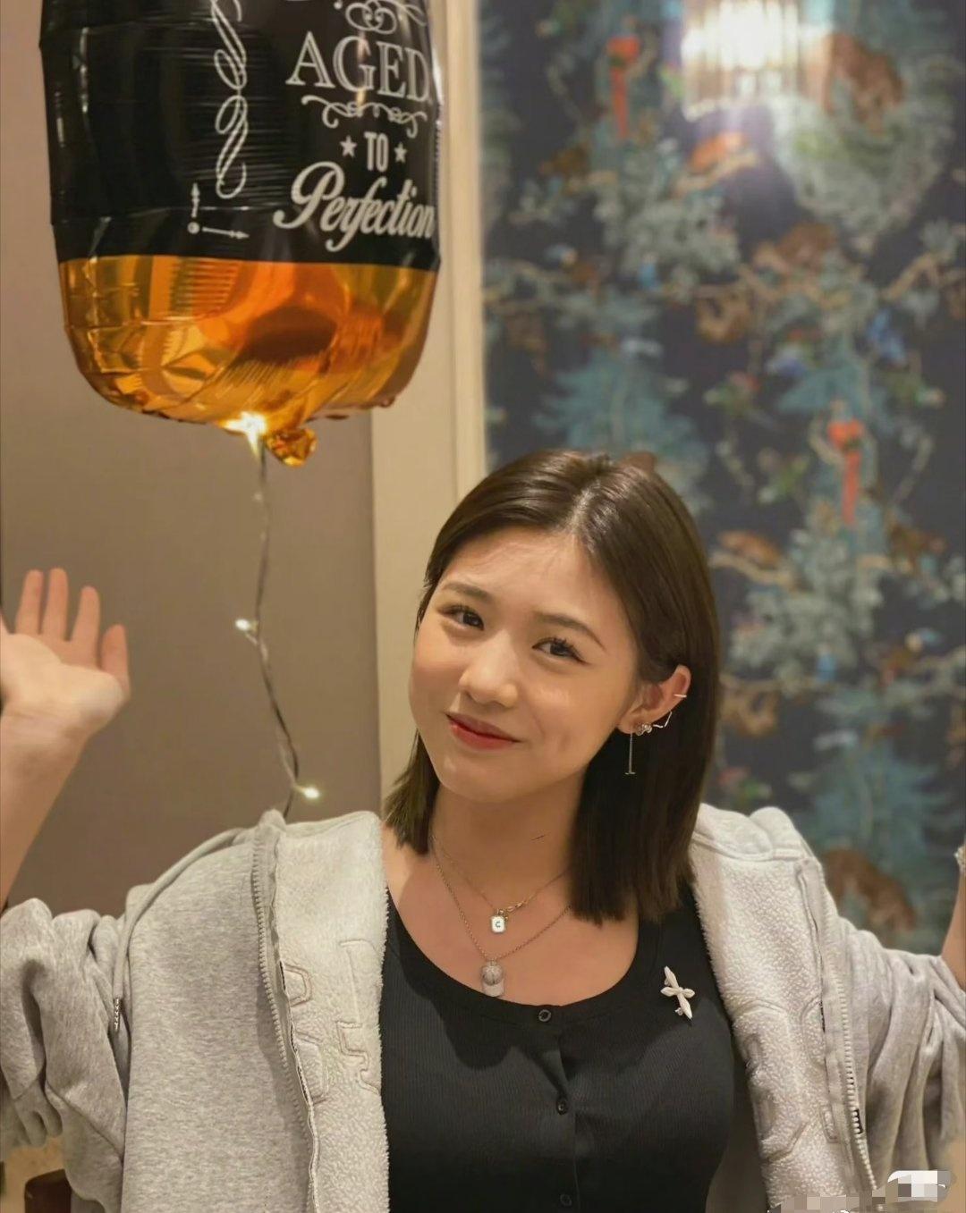 汪峰分享女儿波士顿留学经历：公寓停电不能马上恢复，只能在前台干坐4小时；网购家具