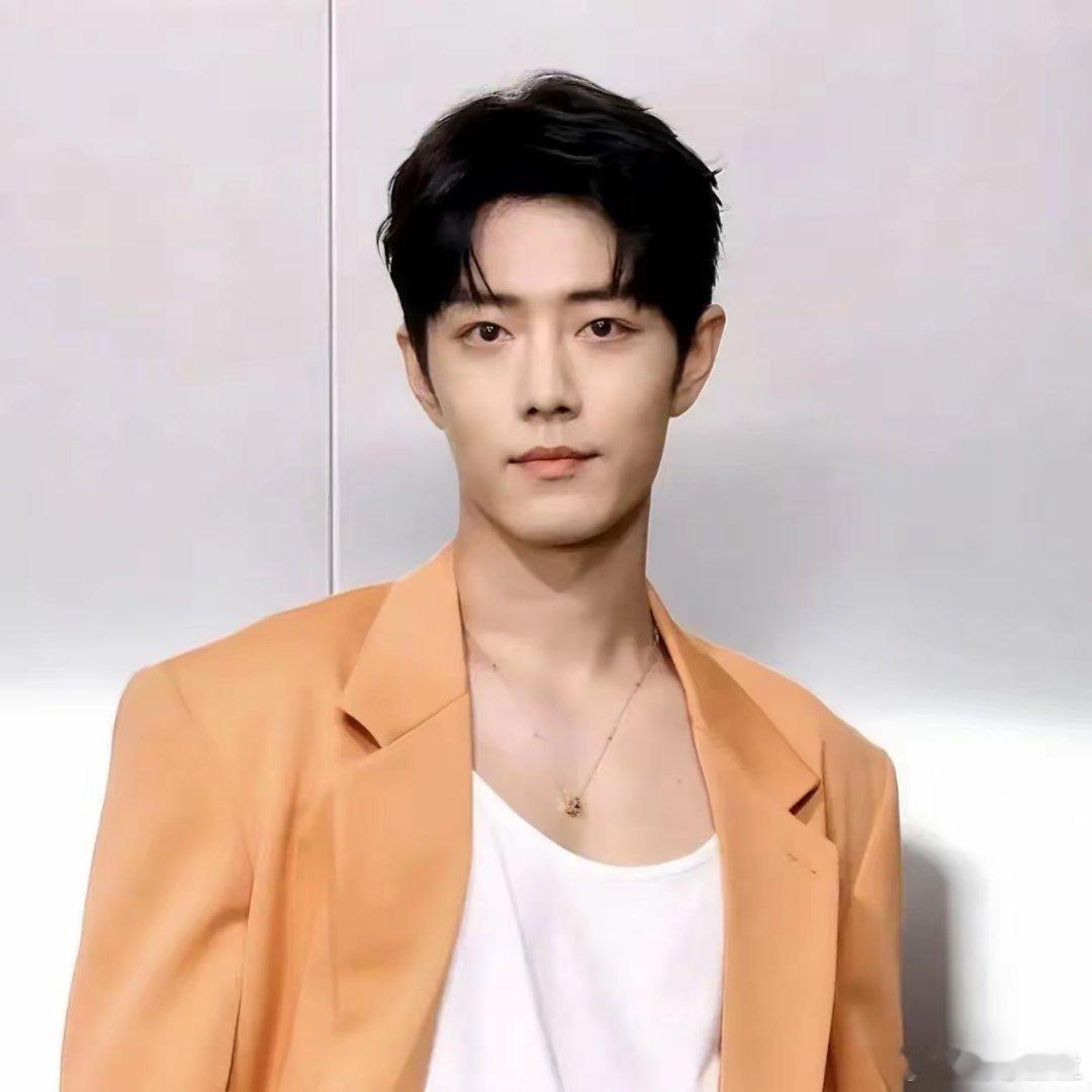 #肖战说过三十五岁娶杨紫吗#肖战承诺35岁娶杨紫是假的。 肖战本人确实说过自己如