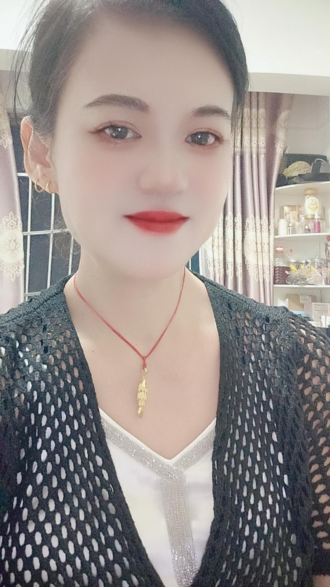 顺境时懂尊重，逆境时有分寸。#爱自拍的我 #记录自己的点点滴滴 #只为取悦自己 