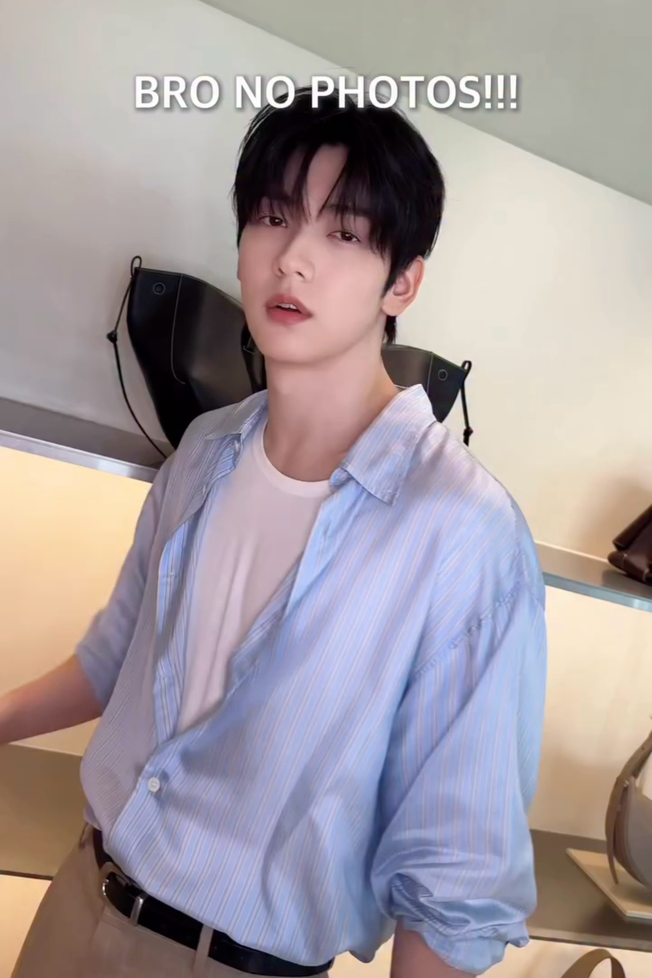 260629 杂志社视频 eyesmag我们page.soobin就这样出片 
