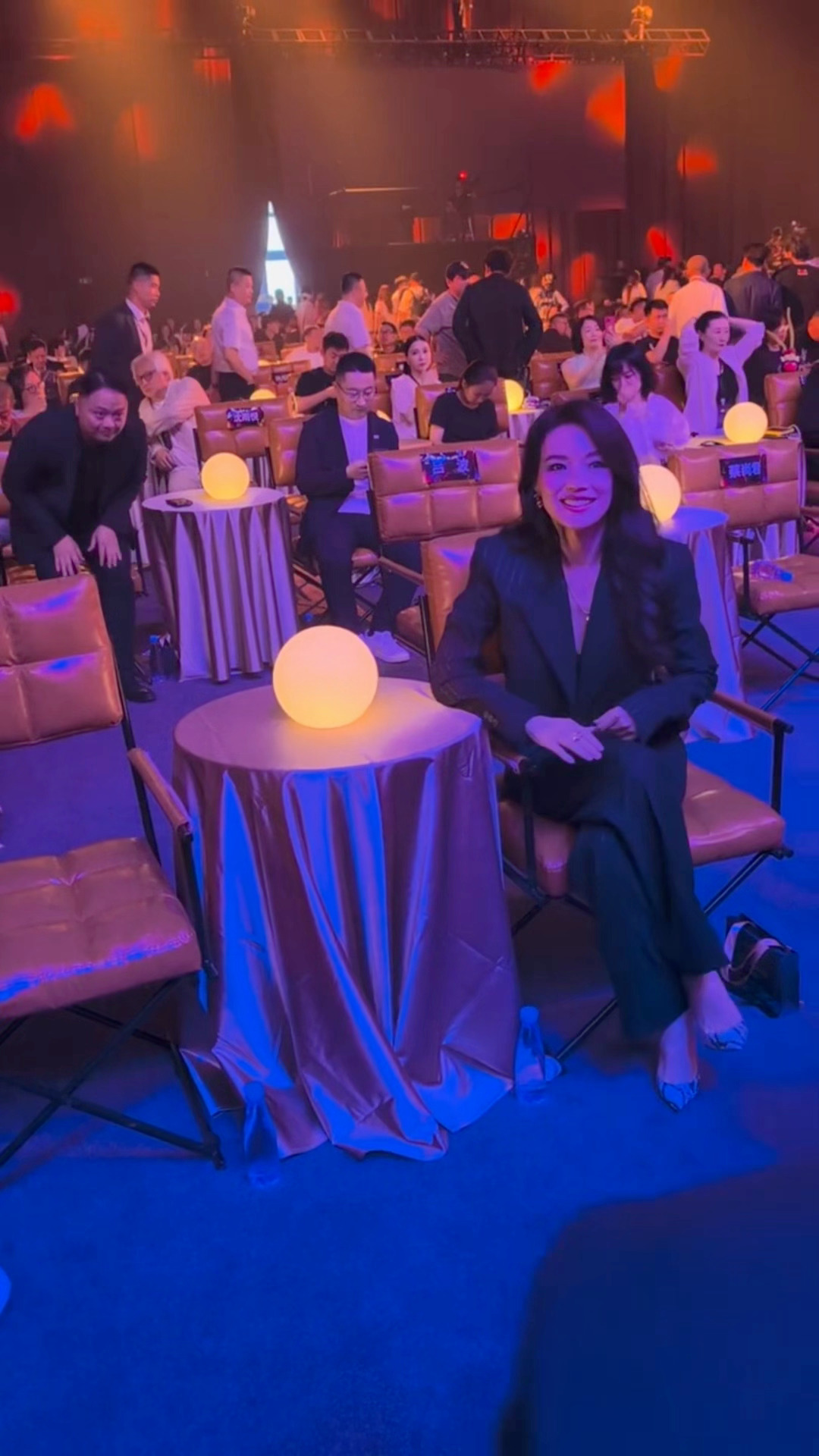 舒淇妈咪轻轻闪耀中国电影导演之夜内场 