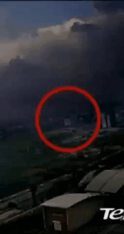 🇮🇷🇮🇱这段关于海法炼油厂遭袭的影像（图一），其受损特征似乎与集束弹头所