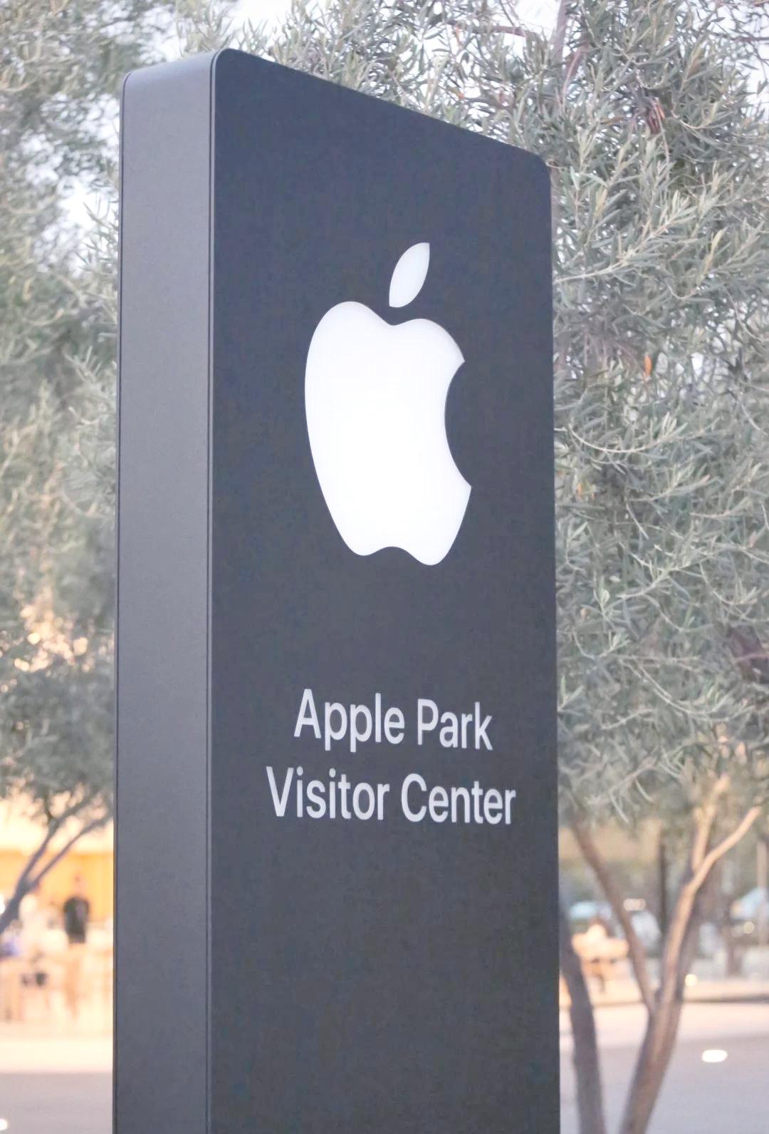 印度开始收割美国资本，380亿的巨额罚单可能砸向苹果。

这事的源头，得往202