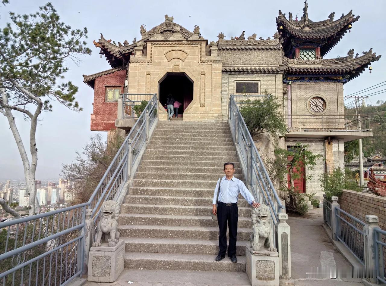 打卡古风建筑，感受历史韵味，甘谷2025年“四月八”庙会游记掠影