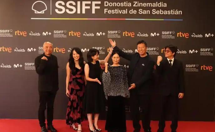 最近，秦晓宇执导《监狱来的妈妈》的电影宣发后瞬间引爆网络。这部片子打着“反家暴”