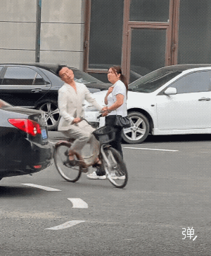 比祖师爷费玉清更利害，文松来了都脸红，他们估计都甘拜下风![捂脸]