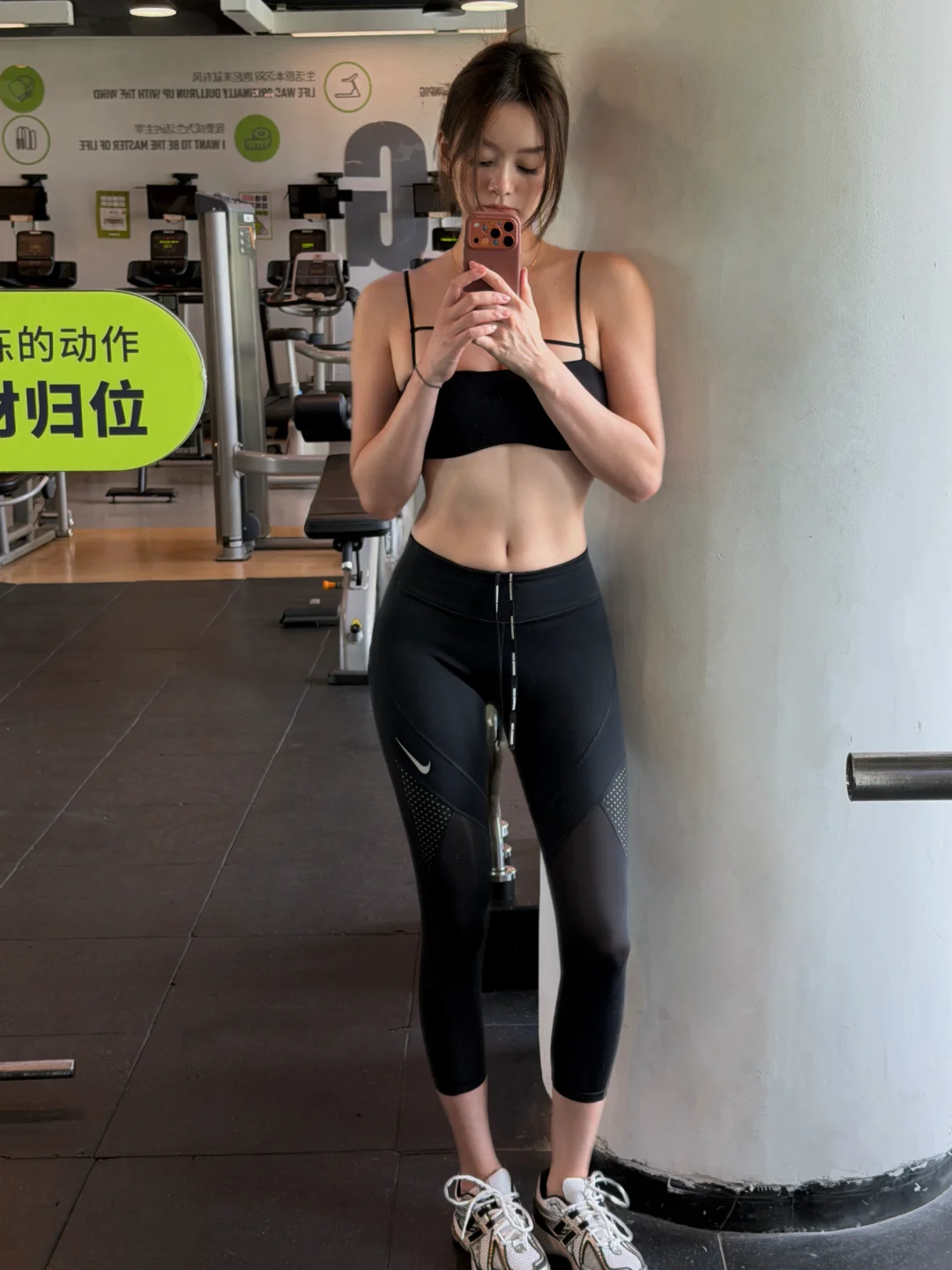 170/115 挥拍暂停 我先吃饭