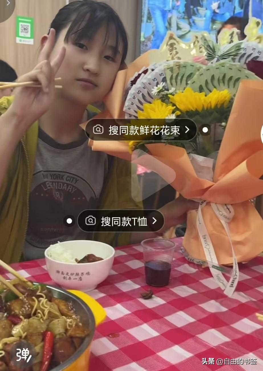 双向奔赴这才是一家人的样子
        欣欣姐姐家的老二微微中考，没想到果果