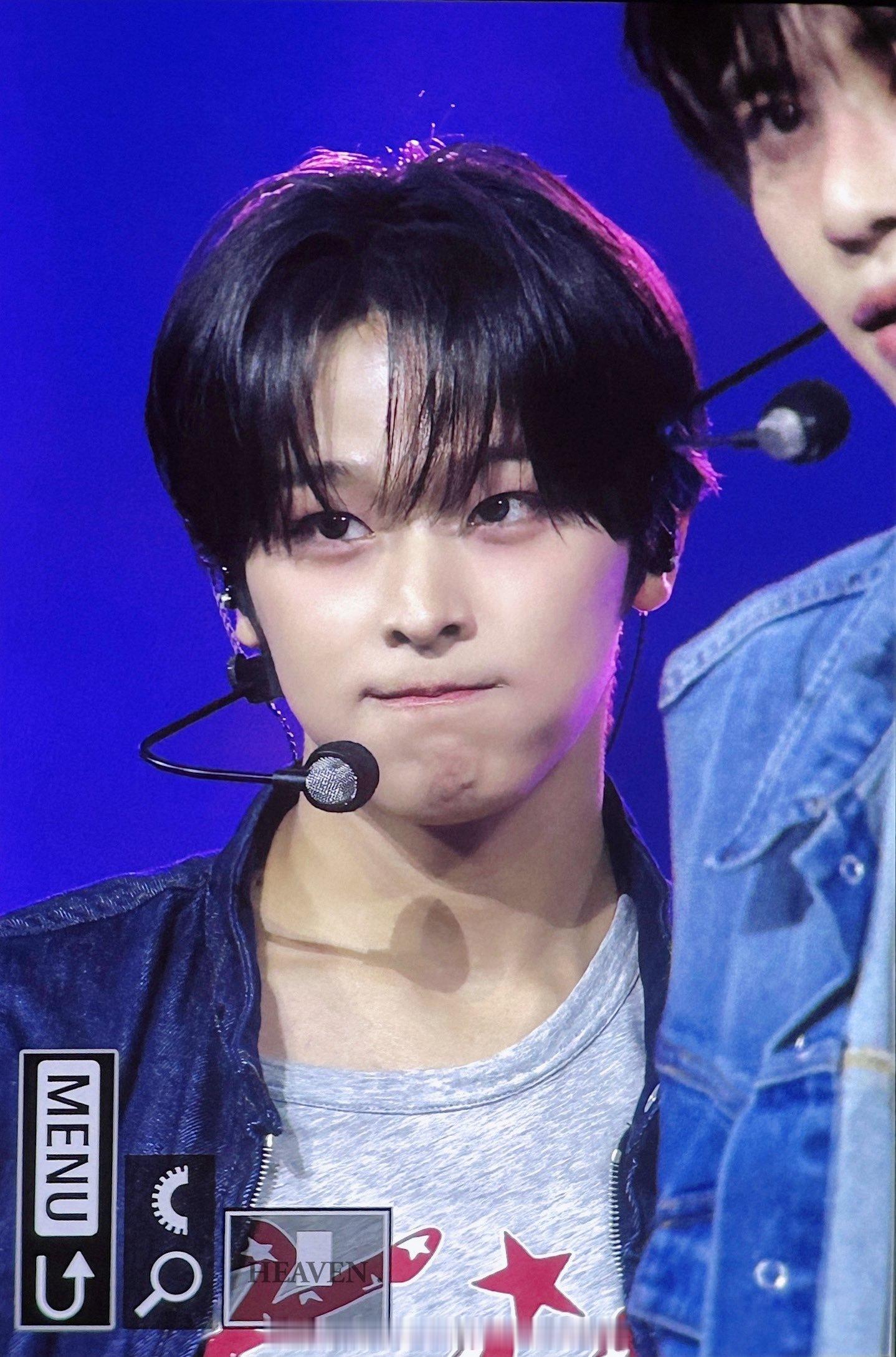 NCT WISH吴是温（SION ）、前田陆（RIKU）、得能勇志（YUSHI）