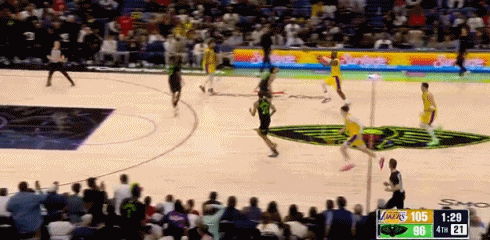 虚晃反篮~！！！ 