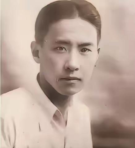 1934年，美女间谍把王亚樵勾引到了床上。岂料就在宽衣解带之时，她竟举起了手枪。