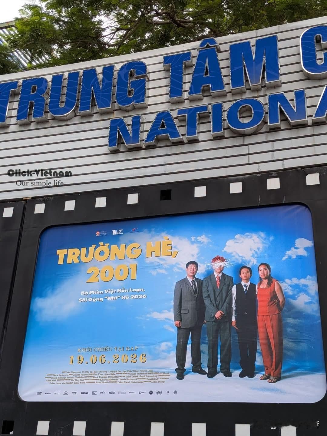 捷克越南裔题材电影 🎥 你知道捷克大约有十万名越南裔居民，是该国第三大少数民族