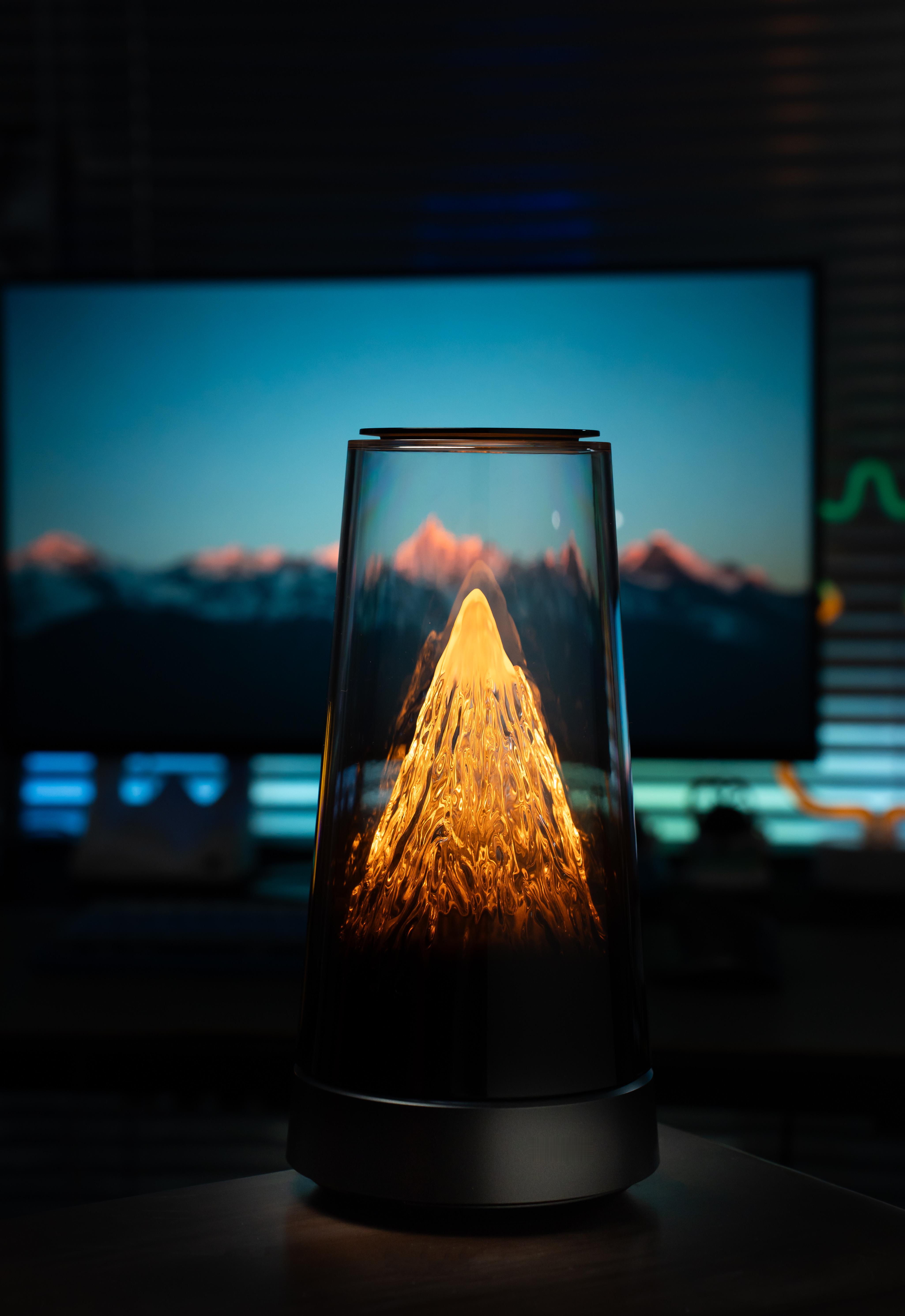 把「日照金山」摆上办公桌~华为路由X3 Pro「日照金山」——通透机身里藏着微缩