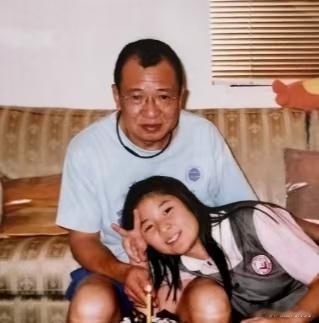 许绍雄女儿发文今日，是香港演员许绍雄的生忌日。许绍雄女儿许惠菁 在社交平台发文悼