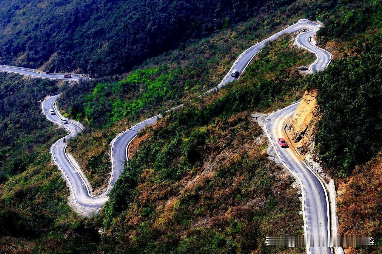 五一自驾好去处[大笑][大笑]
潍坊出发→皖浙天路3天2晚五一自驾精修方案（避堵